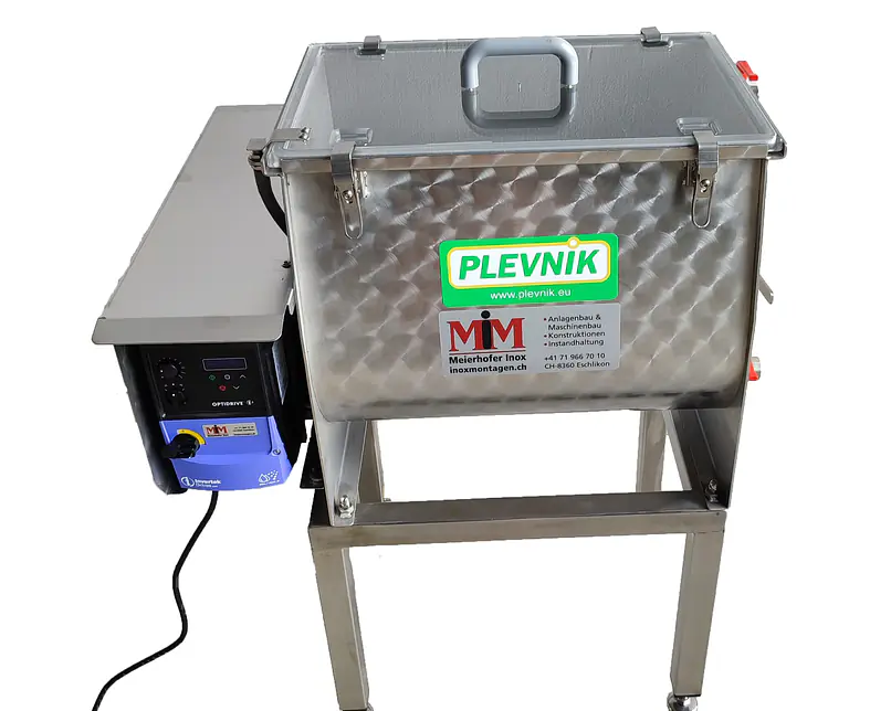 Buttermaschine mit Deckel.jpg