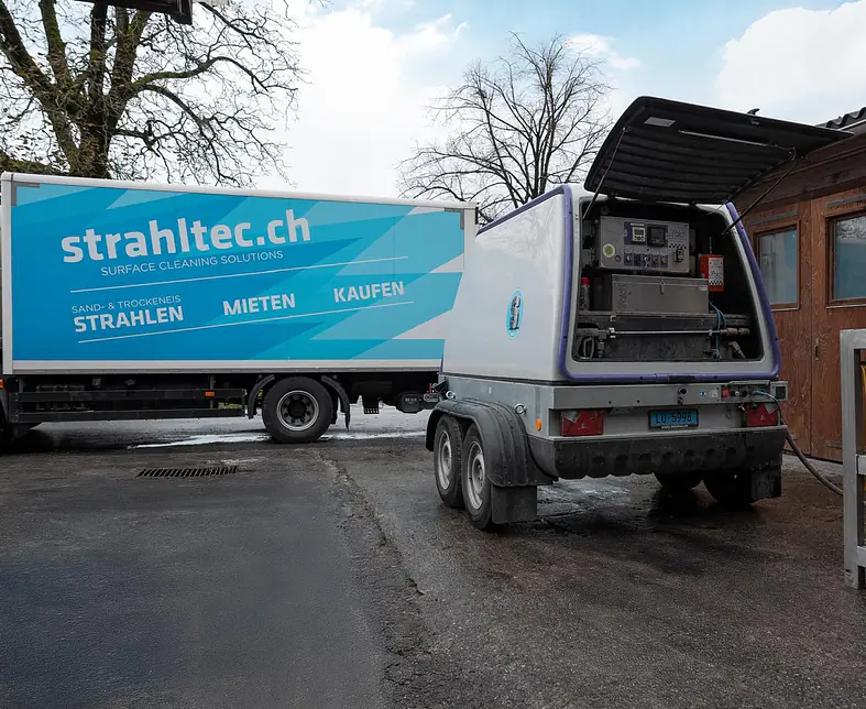 PHOTO-2025-11-06-14-21-20 (00E).jpg