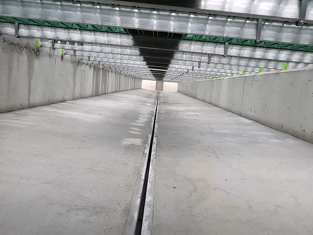 Kot-Harn-Trennung mit Unterflurschieberentmistung