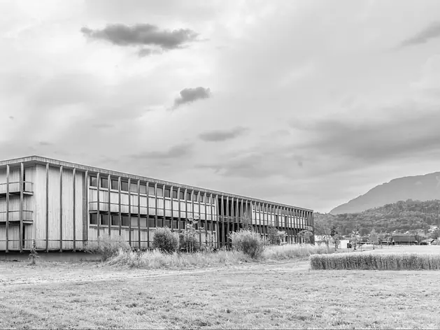 Grund- und Weiterbildung