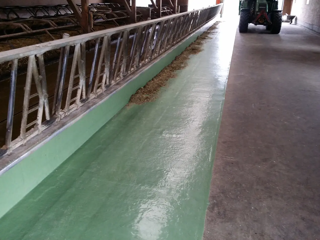 Futtertischauskleidung