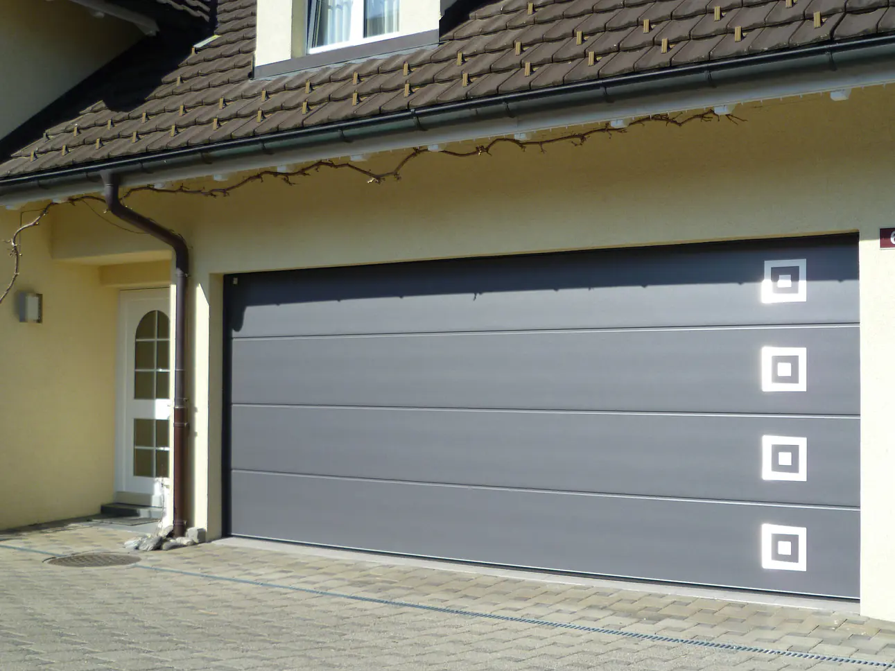 CarTeck Sectionaltore