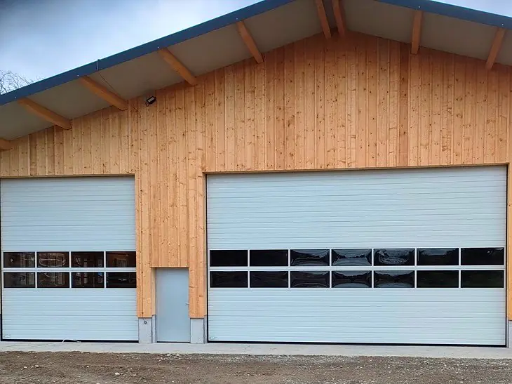 Industrie Sectionaltore