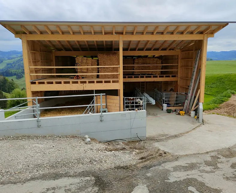 Anbau Boxenlaufstall 2.JPG