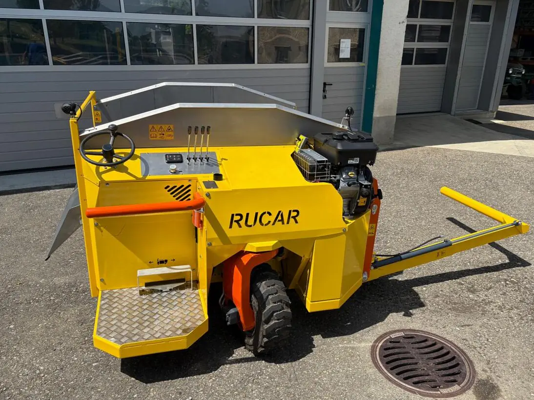 Rucar Rundballenauflöser: effizientes auflösen von Rundballensilage