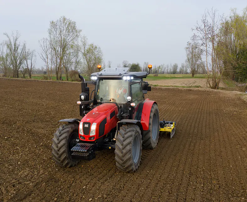 Explorer_125_Stage V_Field_DJI_1365.jpg